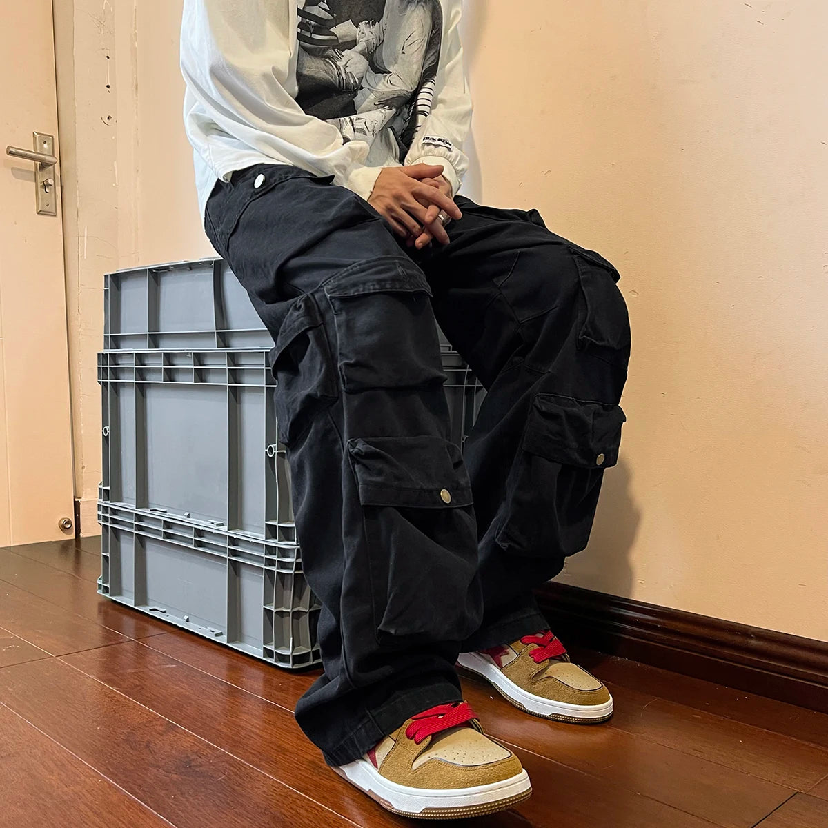 2025 Men Cargo Pants Multi-Pockets Tool Pants Harajuku Mens Vintage Loose Wide Leg Pants Streetwear Casual Hip-Hop Trousers