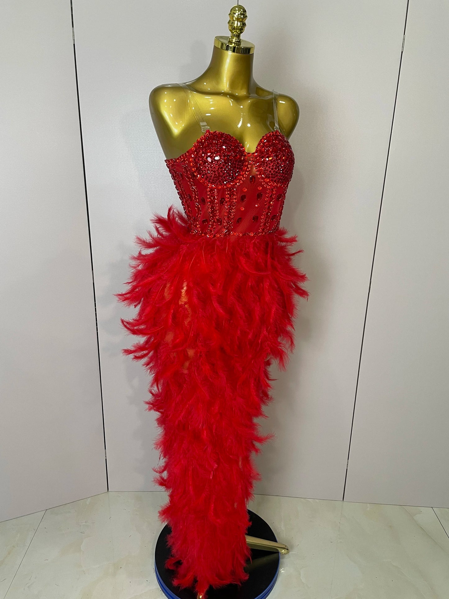 Stock 2025 Women Sexy Sparkly Rhinestone Mesh Feather Long Dress Elegant Evening Party Celebrate Birthday Performance Costume
