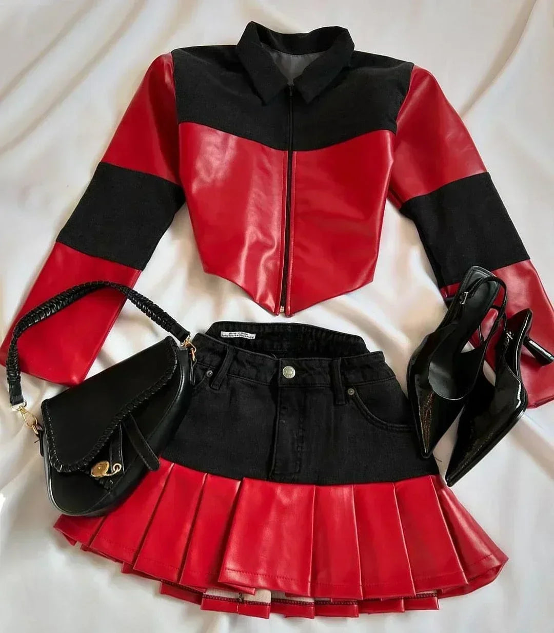 Y2K Womens Street Clothing Heart shaped Leather Clothing Two Punk Jacket Cut Denim Patchwork Retro Pleated Mini Skirt Jacket Set