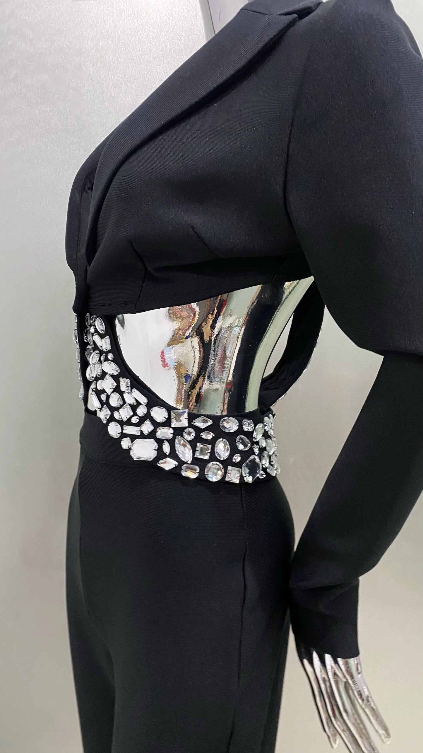 2024 New Arrival Black White Women Long Sleeve Sexy V-Neck Bodycon Bandage Set Shinning Crystal Nightclub Party Women's Set
