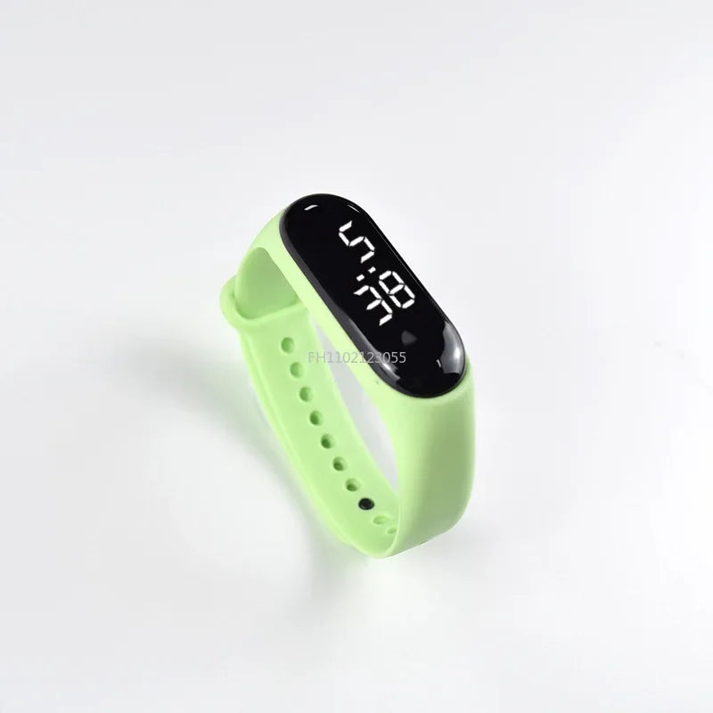LED Digital Watch Men Women Casual Fashion Sport Girls Bracelet Boys Watches Electronic Silicone Wrist Watch for Children Kids