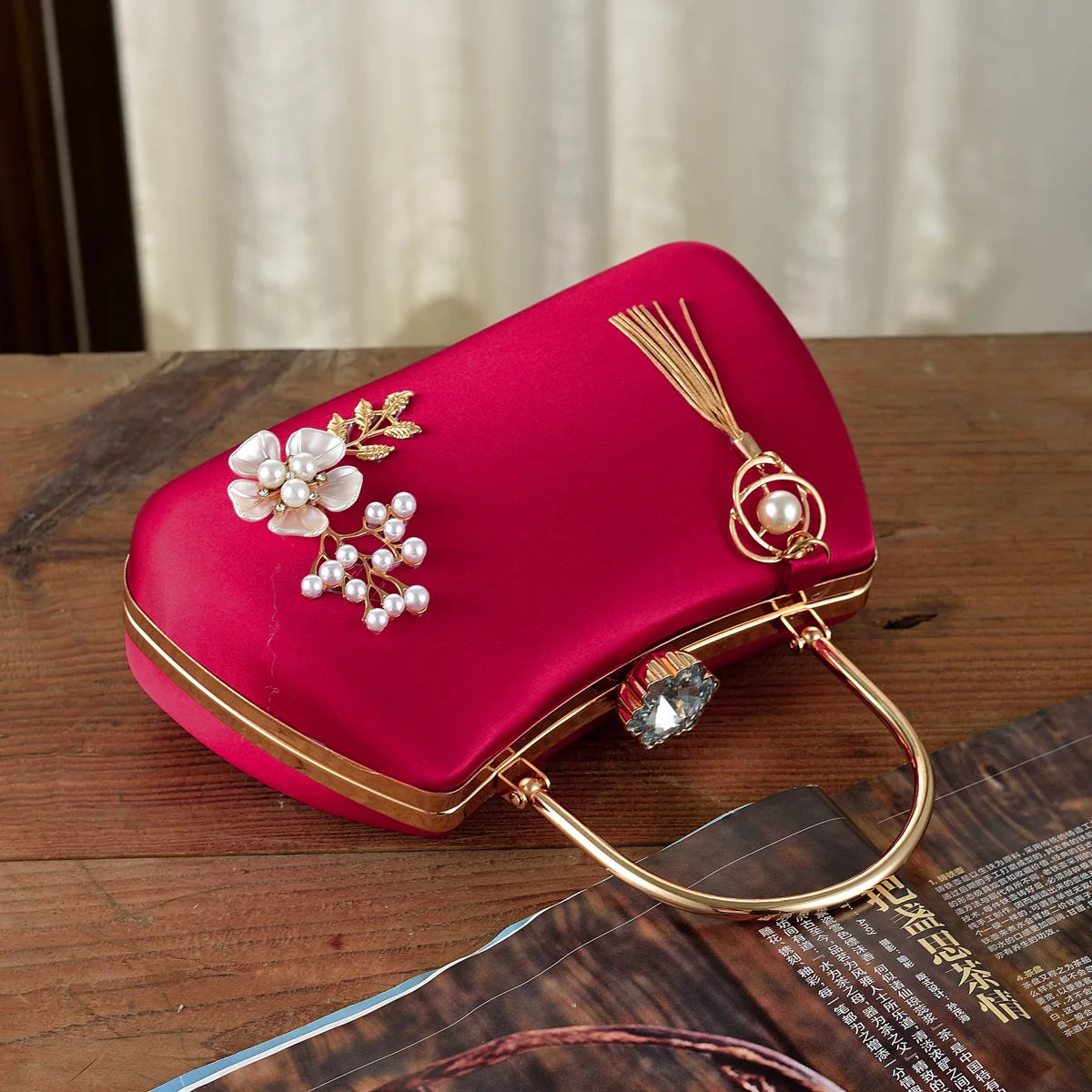 2025 New Women Handmade Flowers Clutch Handbags Wedding Evening Wallets Party Dinner Purse For Ladies 4 Colors