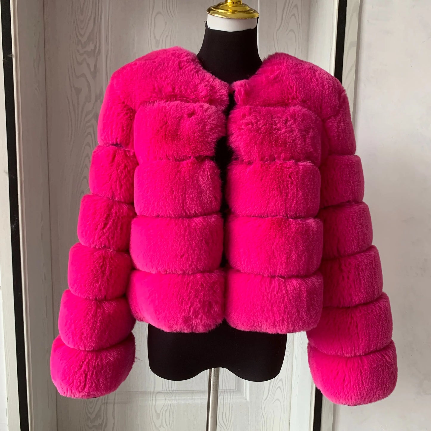 Damenmode Kunstpelzmantel superheiß Herbst Winter Damen kurze Kunstfuchsjacke flauschig hohe Qualität 7XL Damen Pelzmäntel