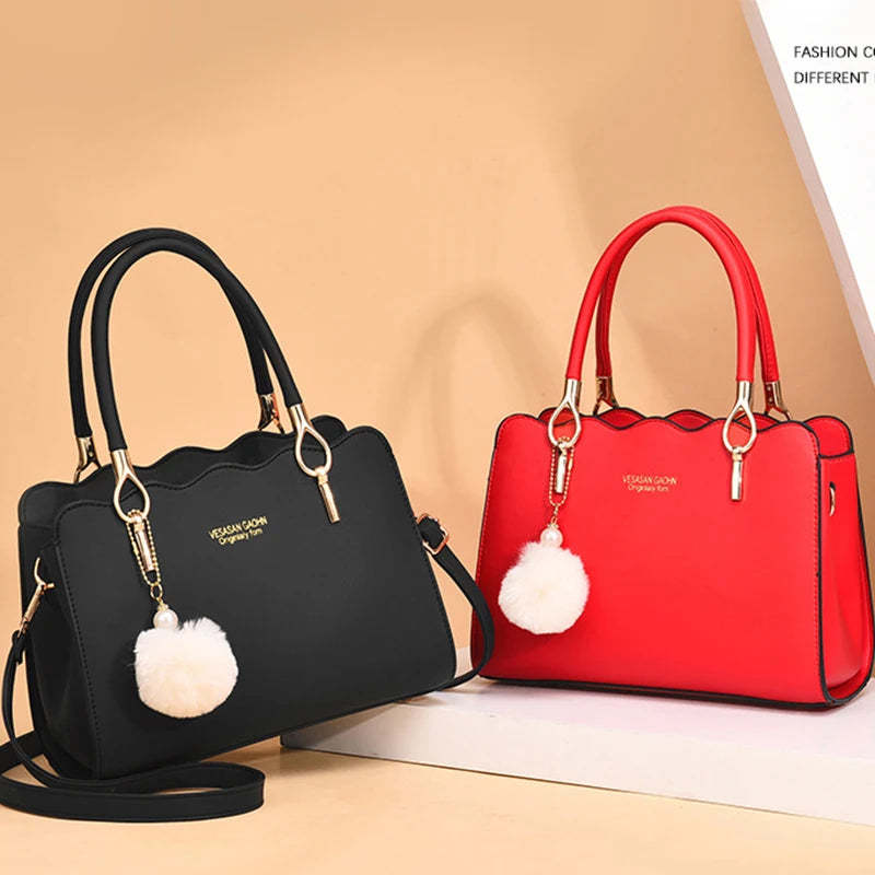 New Fashion Middle Aged Mom Shoulder Crossbody Bag Large Capacity Women's Handbag with Pendant