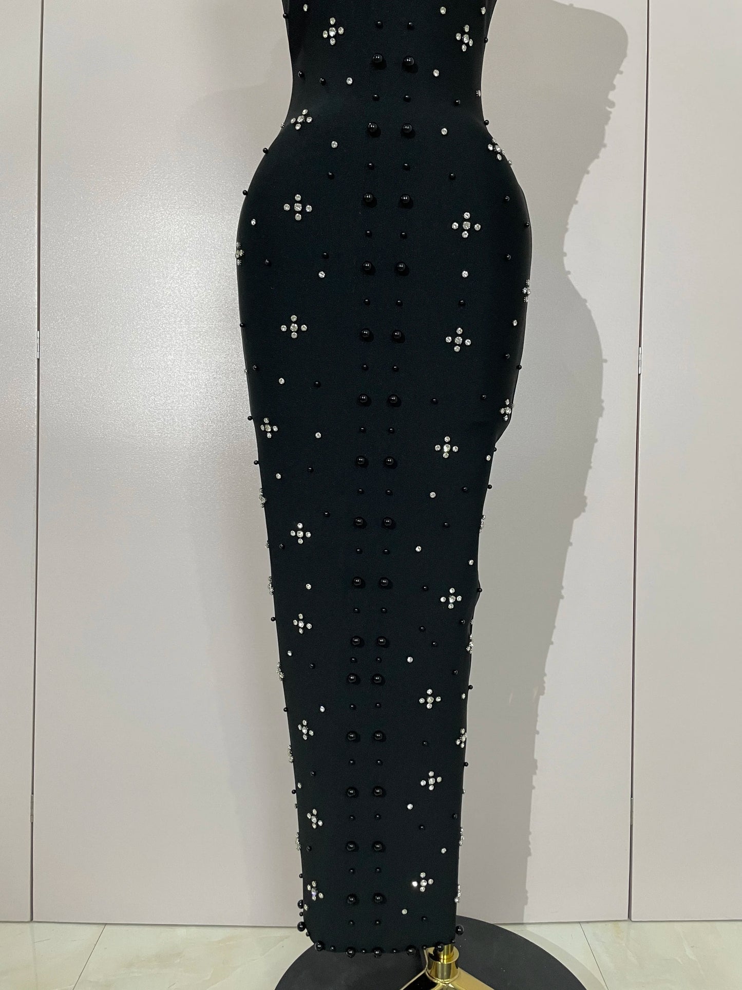 2025 Luxury Shining Diamonds Pearls Sleeveless Bodycon Bandage Long Dress Women Celebrate Evening Party Elegant Birthday Gowns