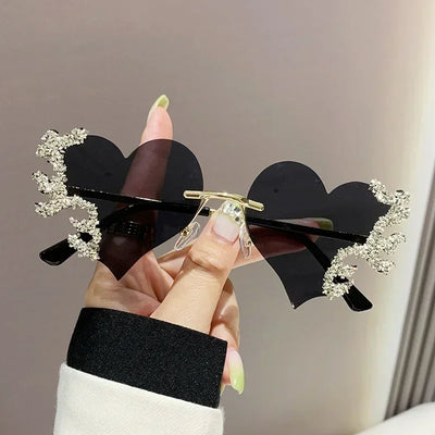 Rimless Sunglasses Women Luxury Brand Rhinestone Sun Glasses Ladies Cute Heart Shape Punk Party Eyewear очки від сонця женские