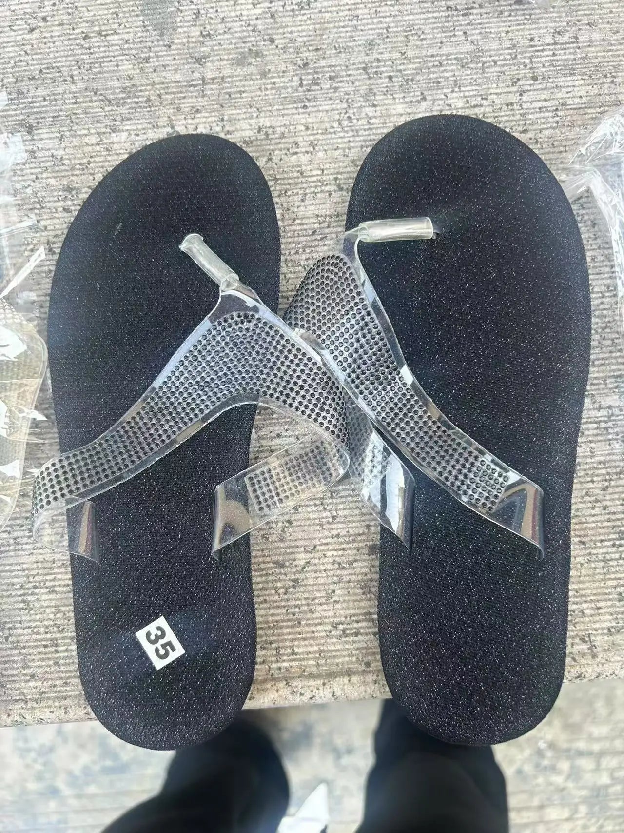 2024 Women Flip Flop Slippers Slides Bling Rhinestone Ladies Shoes Casual Summer Flat Female Crystal Glitter Woman Plus Size 43