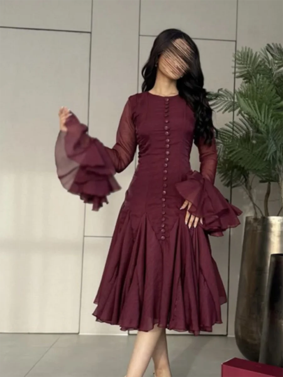 TWOTWINSTYLE Women's Dress Irregular Pleated Patchwork Fashion Long Lantern Sleeve Waist Cinching Mini Dresses 2024 New Clothing