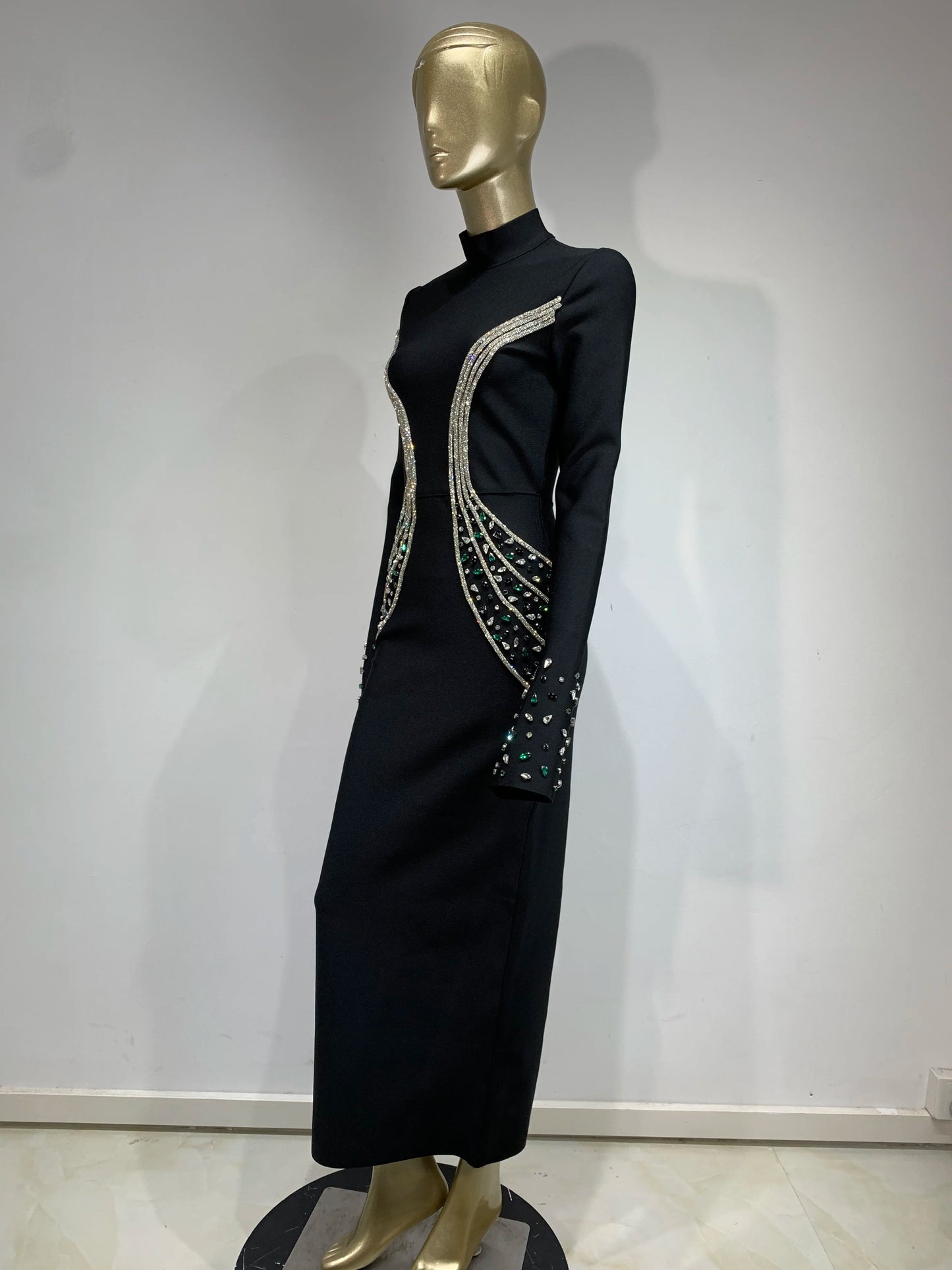 Women Celebrity Sexy Beading Crystal Diamonds Black White Maxi Long Bodycon Bandage Dress 2024 Elegant Evening Club Party Dress