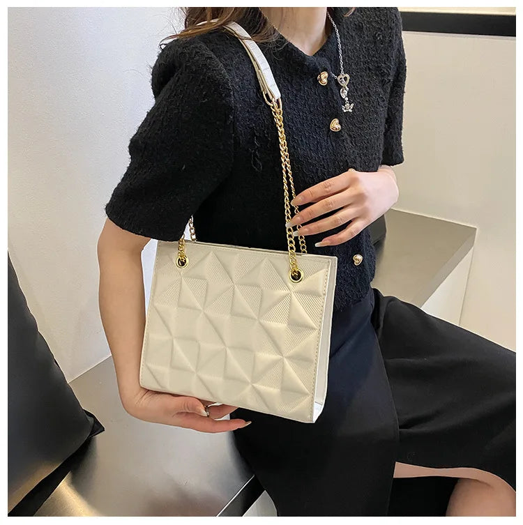 Ladies Fashion Large Capacity Chain Bag Retro Square Tote Bag Diamond Texture Shoulder Crossbody Daily Hundred Underarm Handbag