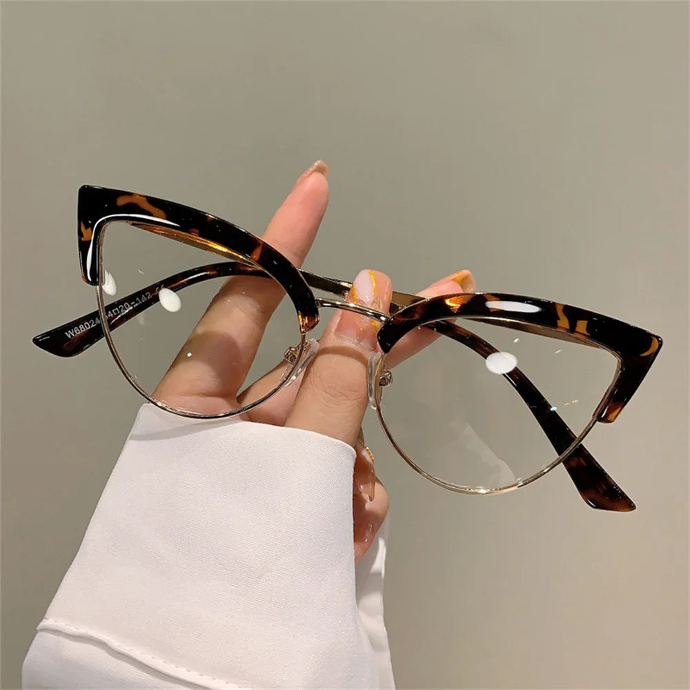 2023 New Vintage Cat Eye Glasses Frame New Stylish Semi Metal Rim Women Eyewear Trendy Brand Design Non-prescription Eyeglasses