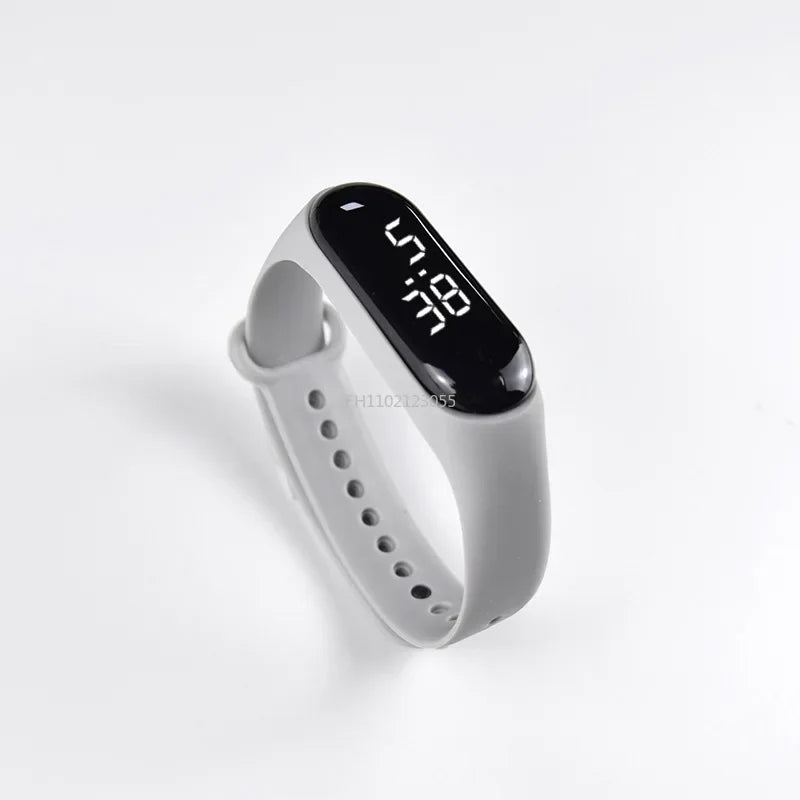 LED Digital Watch Men Women Casual Fashion Sport Girls Bracelet Boys Watches Electronic Silicone Wrist Watch for Children Kids