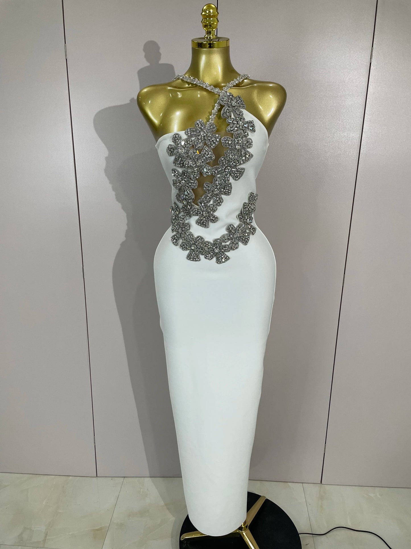 Sexy Backless Sparkly Crystal Diamonds White Bodycon Bandage Dress Women Celebrity Elegant Evening Club Party Birthday Dresses