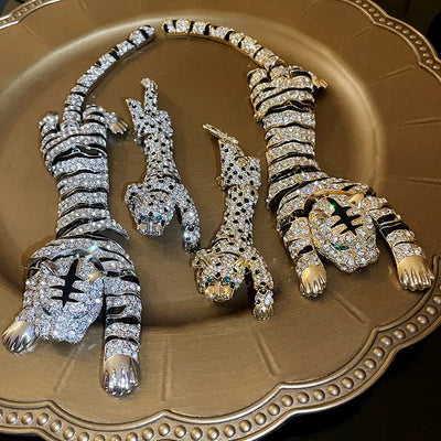 New Vintage Hyperbole Rhinestones Large Tiger leopard Shoulder Decor Brooches Men Women Holiday Party Gifts