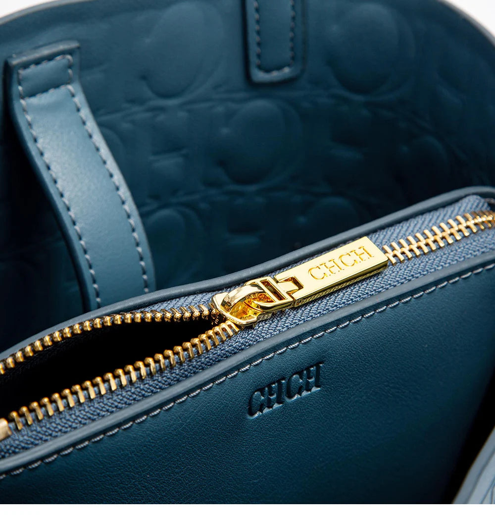 Seasonal New Solid Color Minimalist Women's Handbag Metal Buckle Accessories Exquisite and Versatile