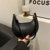 New Fashionable High-end Moon-shaped Baseball Bag, Showing Luxury, Women's Single Shoulder Bag
