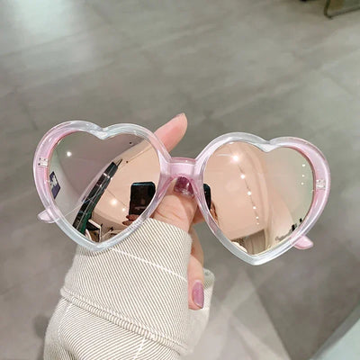 New Love Heart Shaped Polarized Sunglasses Women Fashion Cute Retro Vintage Gradient Sun Glasses UV400 Protection Unisex Eyewear