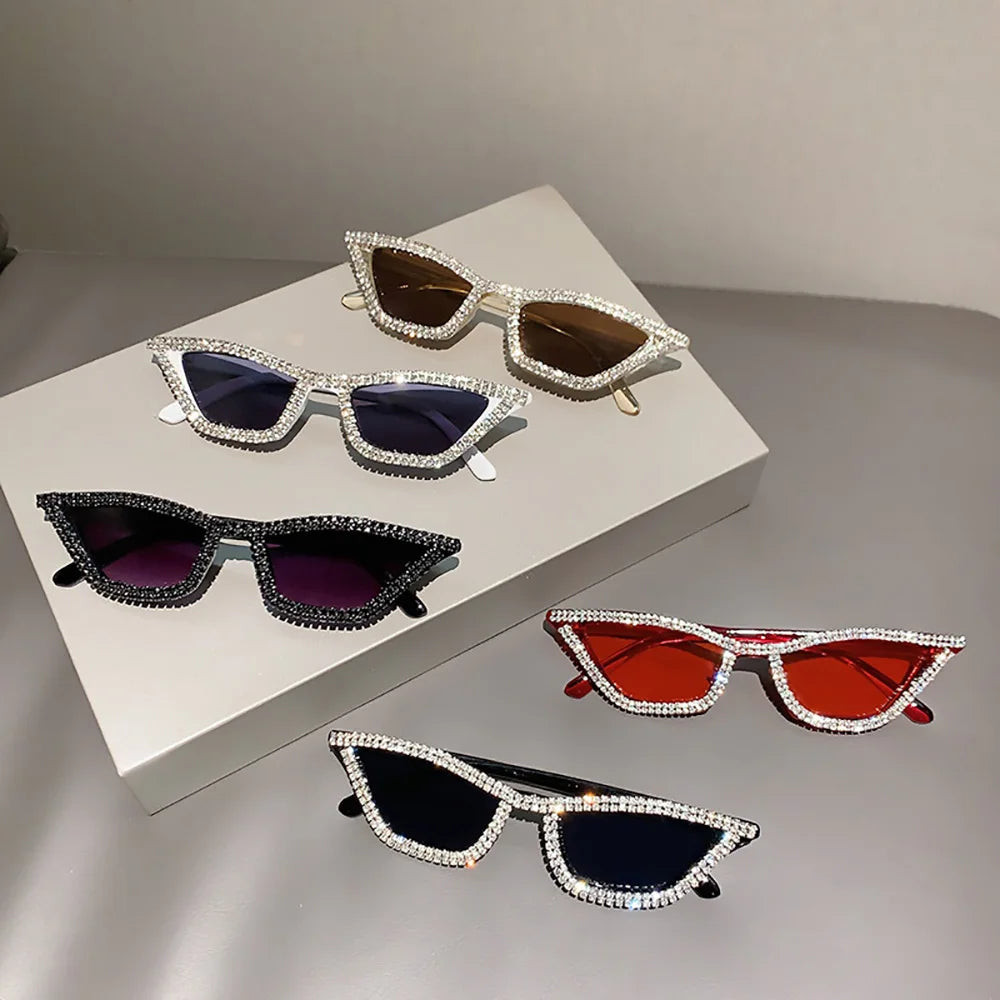 Fashion CAT EYE Rhinestone Bling Sunglasses Women Vintage Brand Luxury Small Frame Ladies Gradient Sun Glasses Oculos UV400