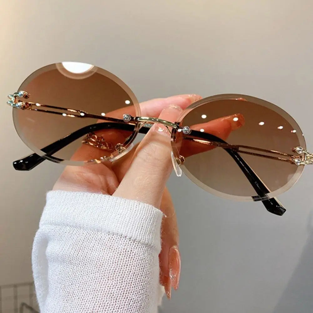 Vintage Metal Punk Sunglasses Rimless Oval Sun Glasses Trendy Frameless Shades UV400 Protection Gradient Glasses