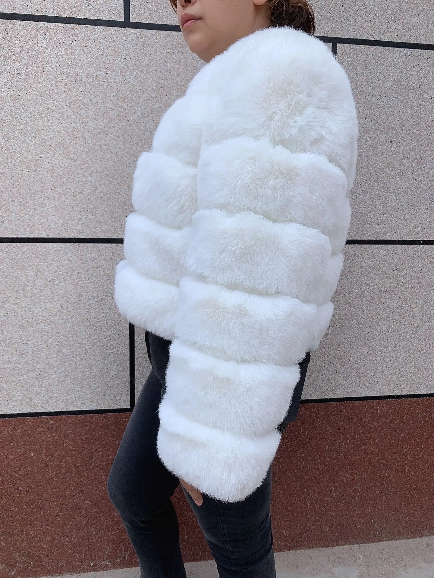 Damenmode Kunstpelzmantel superheiß Herbst Winter Damen kurze Kunstfuchsjacke flauschig hohe Qualität 7XL Damen Pelzmäntel