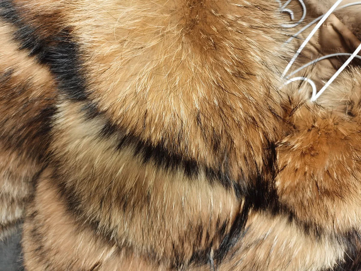 2025 MAOMAOKONG Natural Real Fox Fur Coat Women Winter Long Sleeve Luxury Raccoon Fur Jackets Thick Top Female Furry Coat Vest