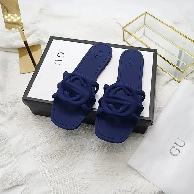 2025 Summer New Women's Slippers Fashion Versatile Holiday Outing One Word Flat Slippers