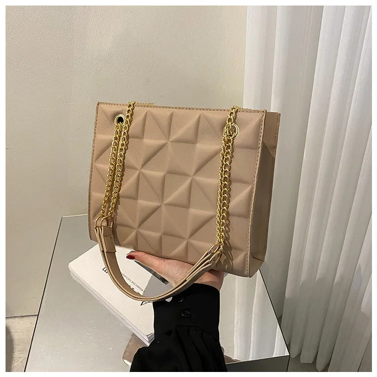 Ladies Fashion Large Capacity Chain Bag Retro Square Tote Bag Diamond Texture Shoulder Crossbody Daily Hundred Underarm Handbag