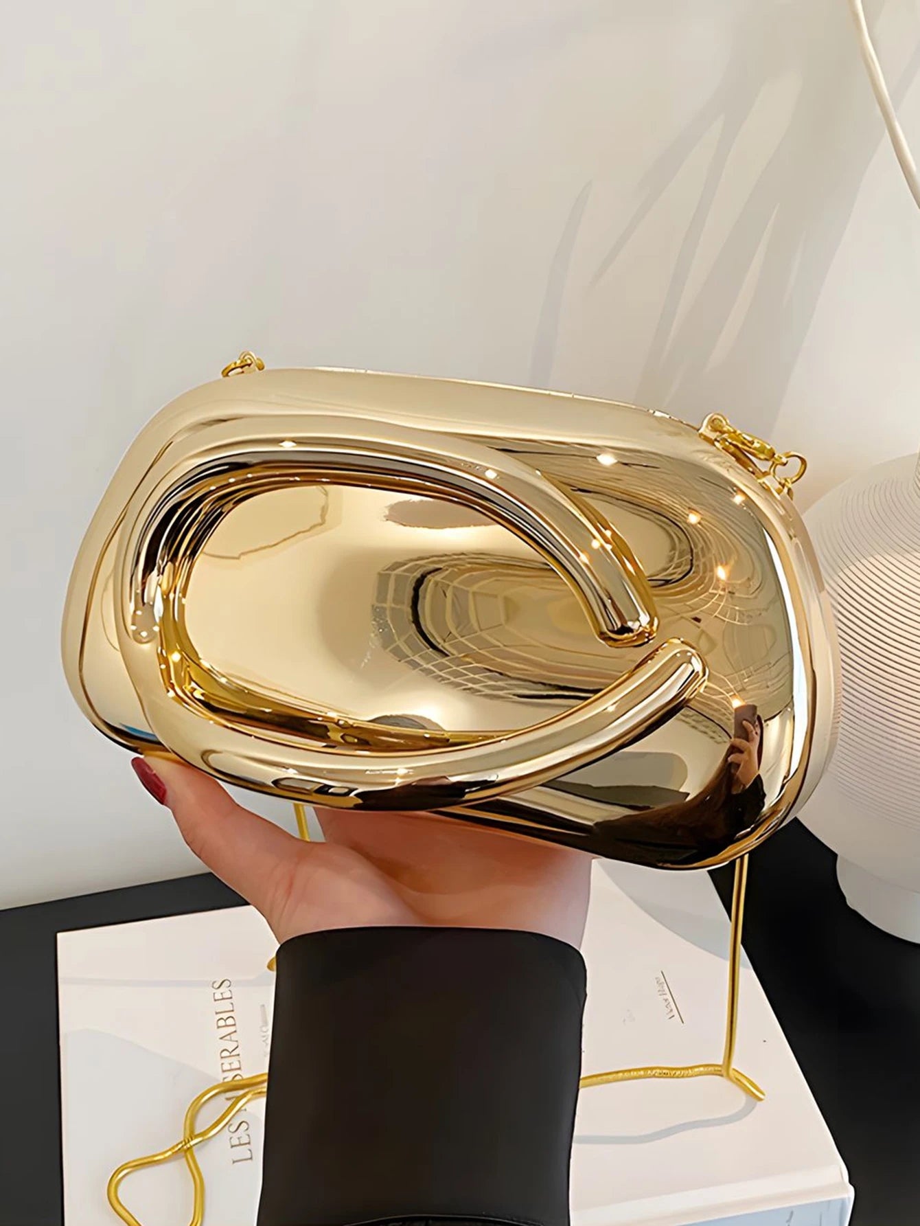 Fashion Elegant Metal Closure Box Shaped Crossbody Bags Women Evening Bags Wedding Mini Ladies Wallet Party Cute Purse ClutchBag