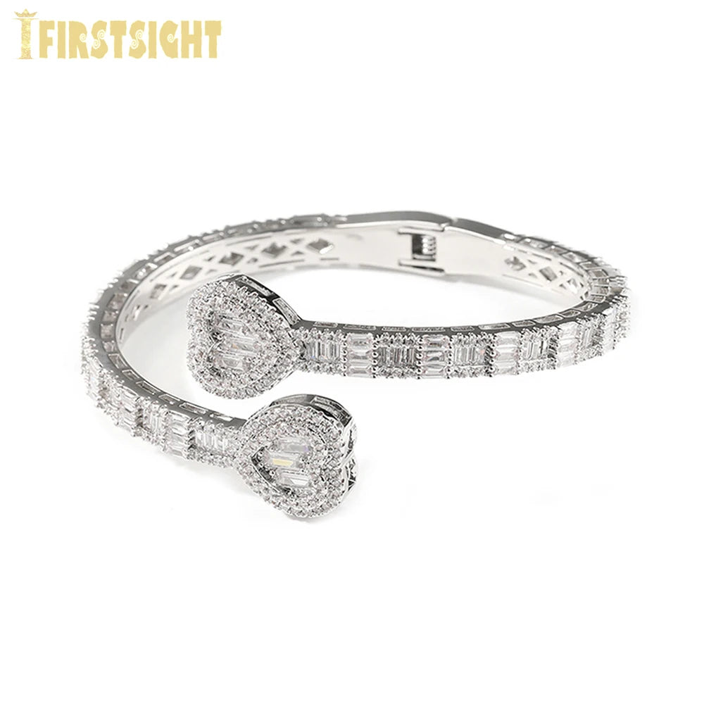 2025 New Iced Out Bling Opened Heart Zircon Charm Bracelet Rectangle AAA CZ Hearts Bangle For Men Women Hiphop Luxury Jewelry