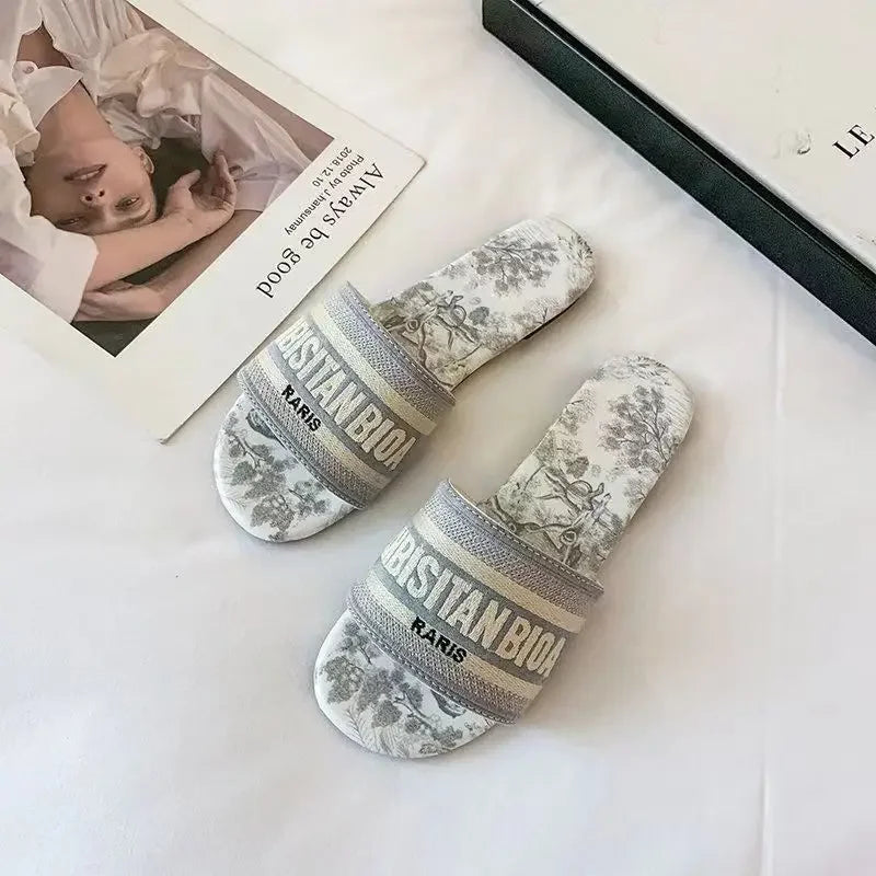 2024 Letter Slippers Fashion Flat Woman Single Shoes Casual Shoes Female Outer Wear Letter Sandals Women's Shoes Flat