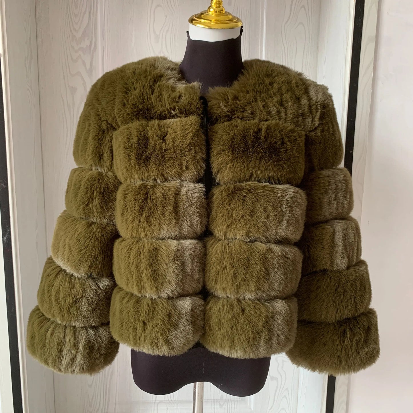 Damenmode Kunstpelzmantel superheiß Herbst Winter Damen kurze Kunstfuchsjacke flauschig hohe Qualität 7XL Damen Pelzmäntel