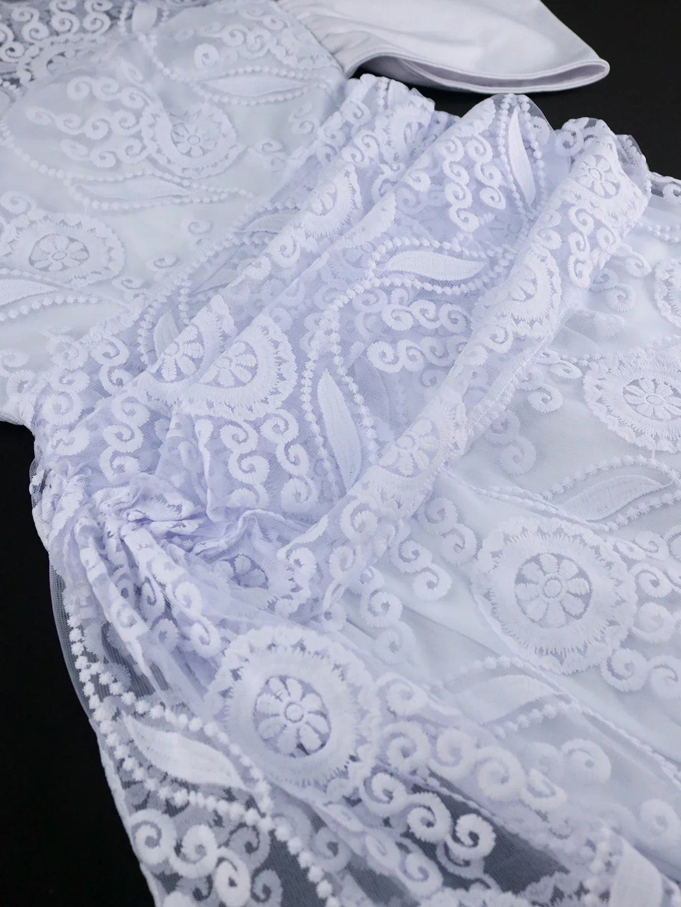 White Lace Dresses for Women Vintage Crew Neck Embroidery Tunic Package Hip Retro Elegant Midi Dress Holiday Party Wedding Gowns