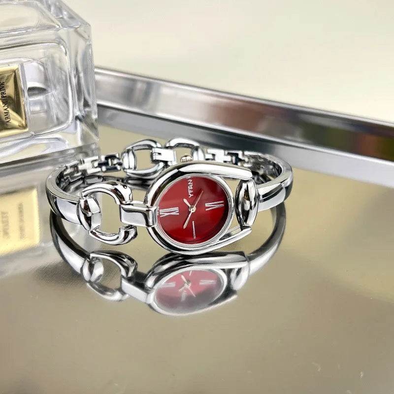 Minimalist Niche Women's Quartz Wrist Watches Stainless Steel Strap Small Dial Fashionable Exquisite Quartz Watch for Women