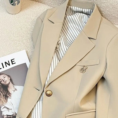 Suit jacket female 2024 early autumn new solid color high-grade feeling slim Joker casual fashion temperament slim top.
