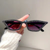 KLASSNUM Luxury Cat Eye Sunglasses Women Men Fashion Diamond Triangle Brand Designer Glitter Sun Glasses UV400 Shades Eyeglasses