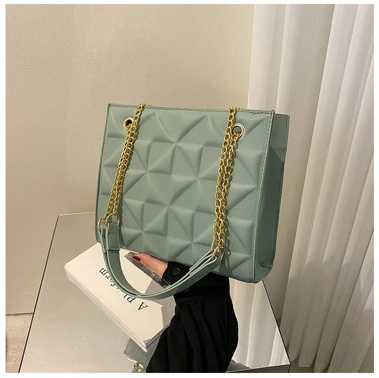 Ladies Fashion Large Capacity Chain Bag Retro Square Tote Bag Diamond Texture Shoulder Crossbody Daily Hundred Underarm Handbag