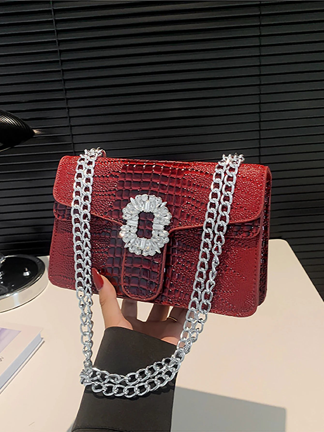 Crocodile Embossed Shoulder Bags For Women Flap PU Leather Fashion Rhinestone Decor Small Square Crossbody Bag Designer Handbag