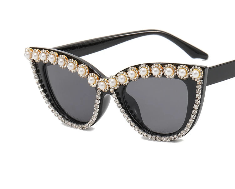 Flower Cat Eye Retro Rhinestones Sun Glasses for Women Elegant Fashion Men Trend Brand Designer Outdoor Party Shades Eyewear