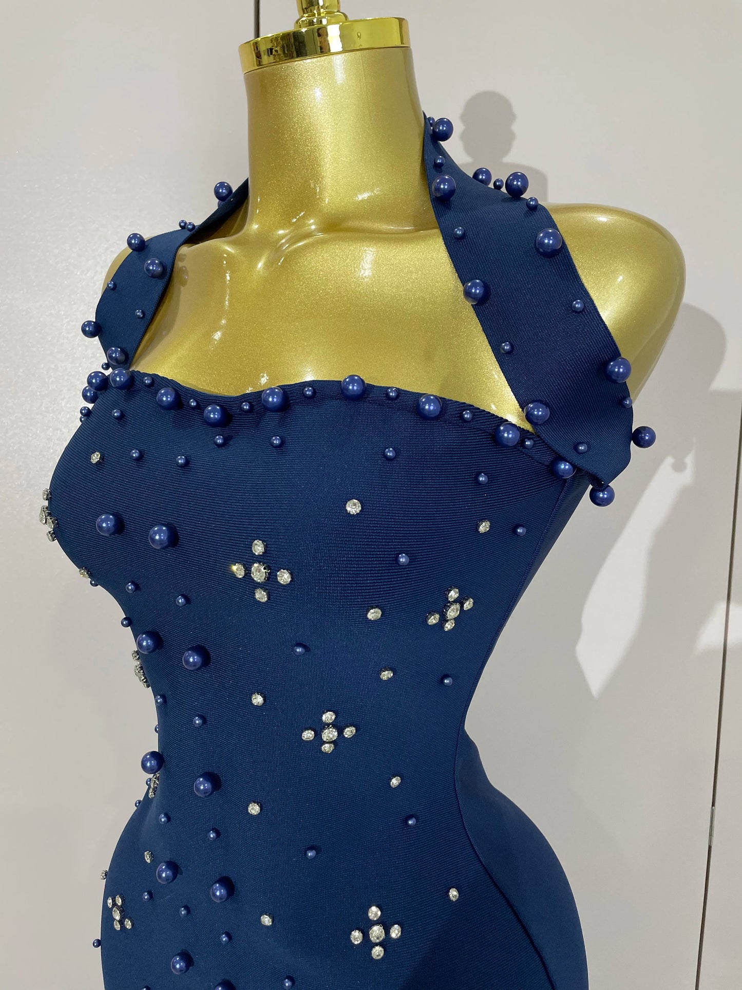2025 Luxury Shining Diamonds Pearls Sleeveless Bodycon Bandage Long Dress Women Celebrate Evening Party Elegant Birthday Gowns