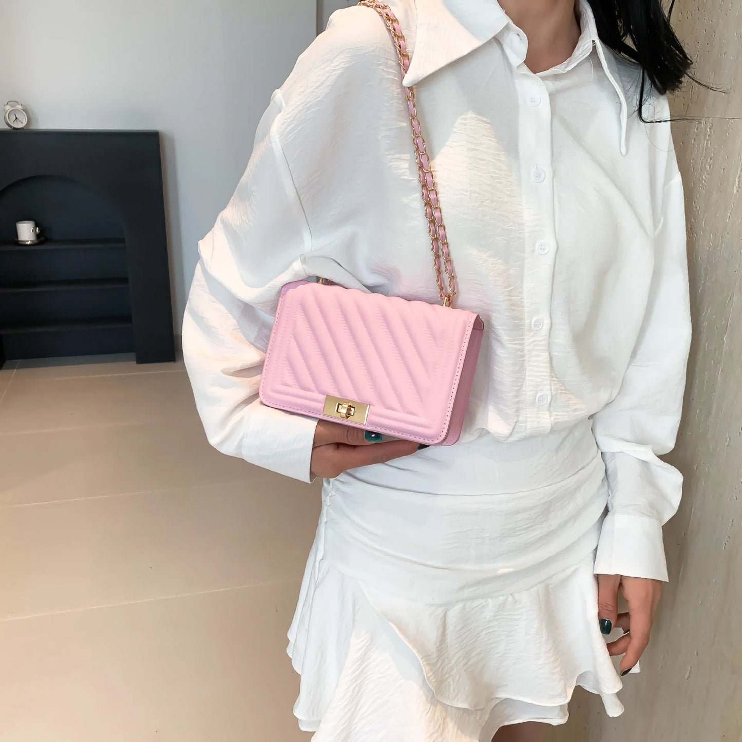 Fashionable Mini Quilted Embossed Chain Shoulder Bag Simple And Versatile Diagonal Crossbody Bag For Women Square Handbag