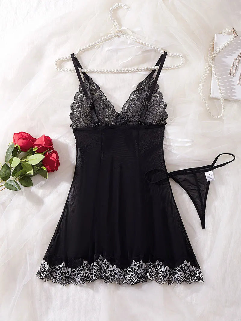 Short Sexy Deep V Women's Nightgown Embroidered Dress Fashions Pajamas Free Thong Night Sleepwear Suspender Baby Doll Lingerie