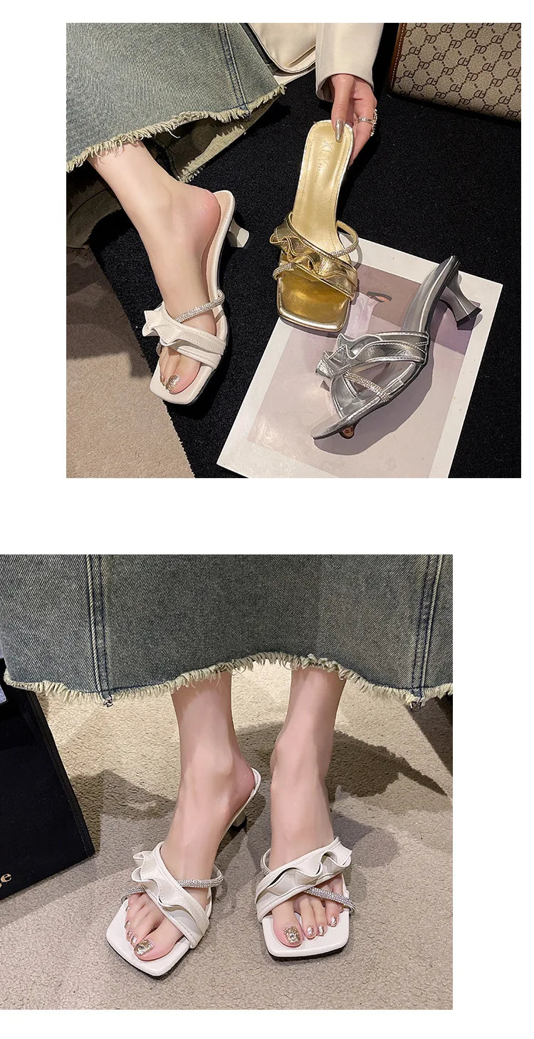 2024 Summer New Velcro Casual Roman Beach Sandals Plus Size 36-43 Thick Soled Outer Wear Sandals