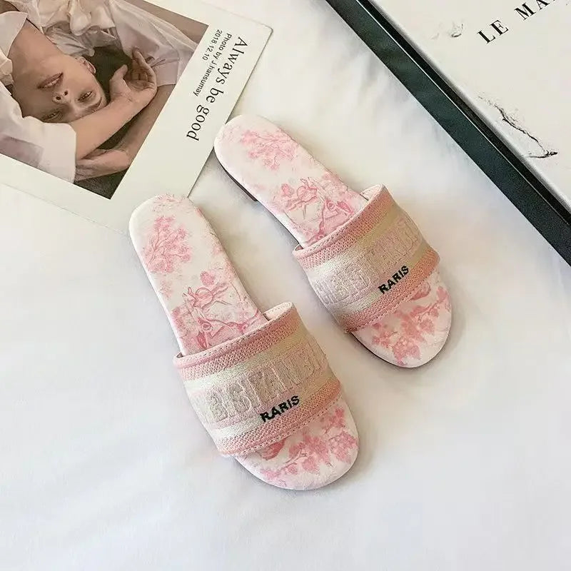 2024 Letter Slippers Fashion Flat Woman Single Shoes Casual Shoes Female Outer Wear Letter Sandals Women's Shoes Flat