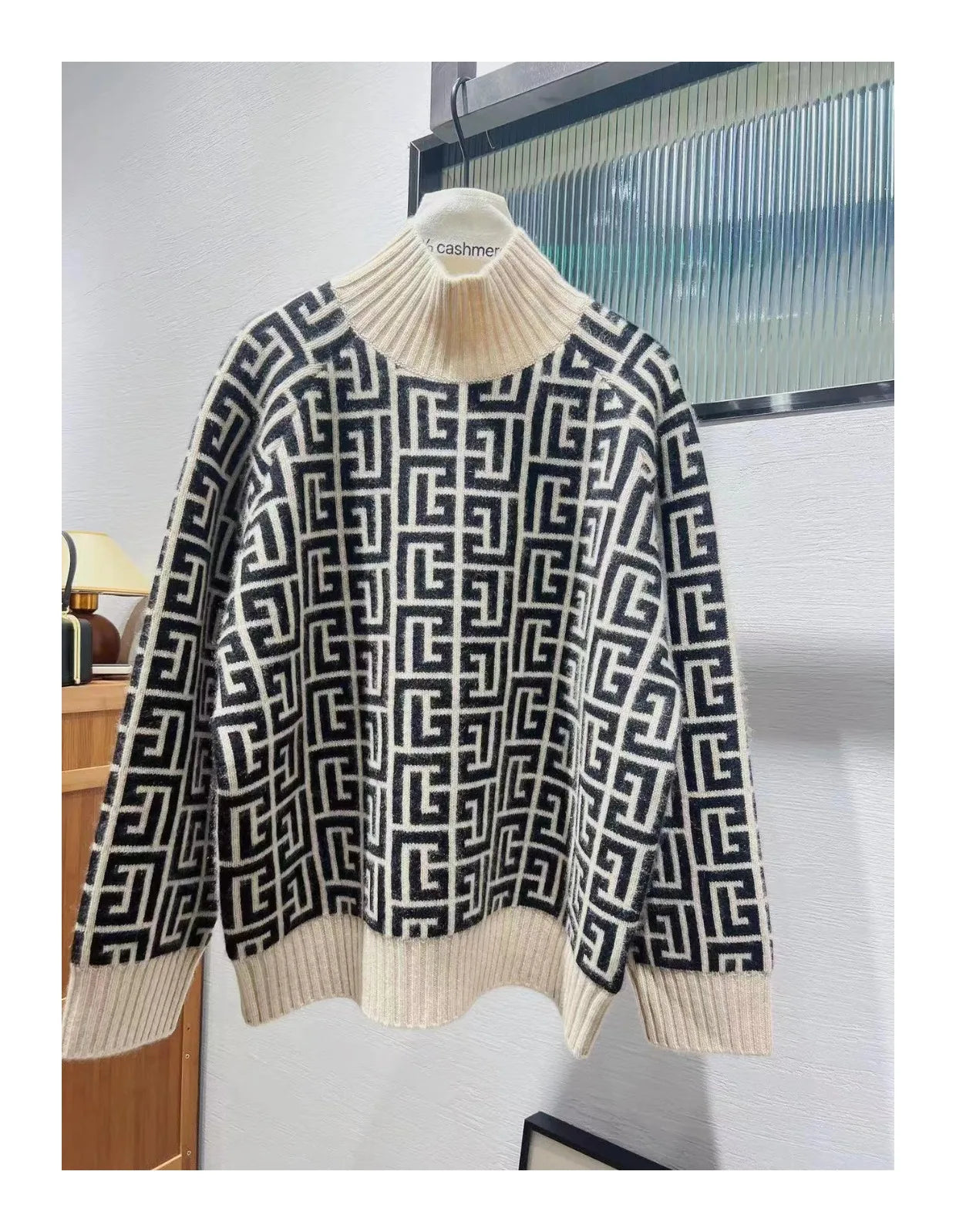 High-end 100% goat sweater women stand collar bottom loose sweater autumn winter new style of western style with age reduction